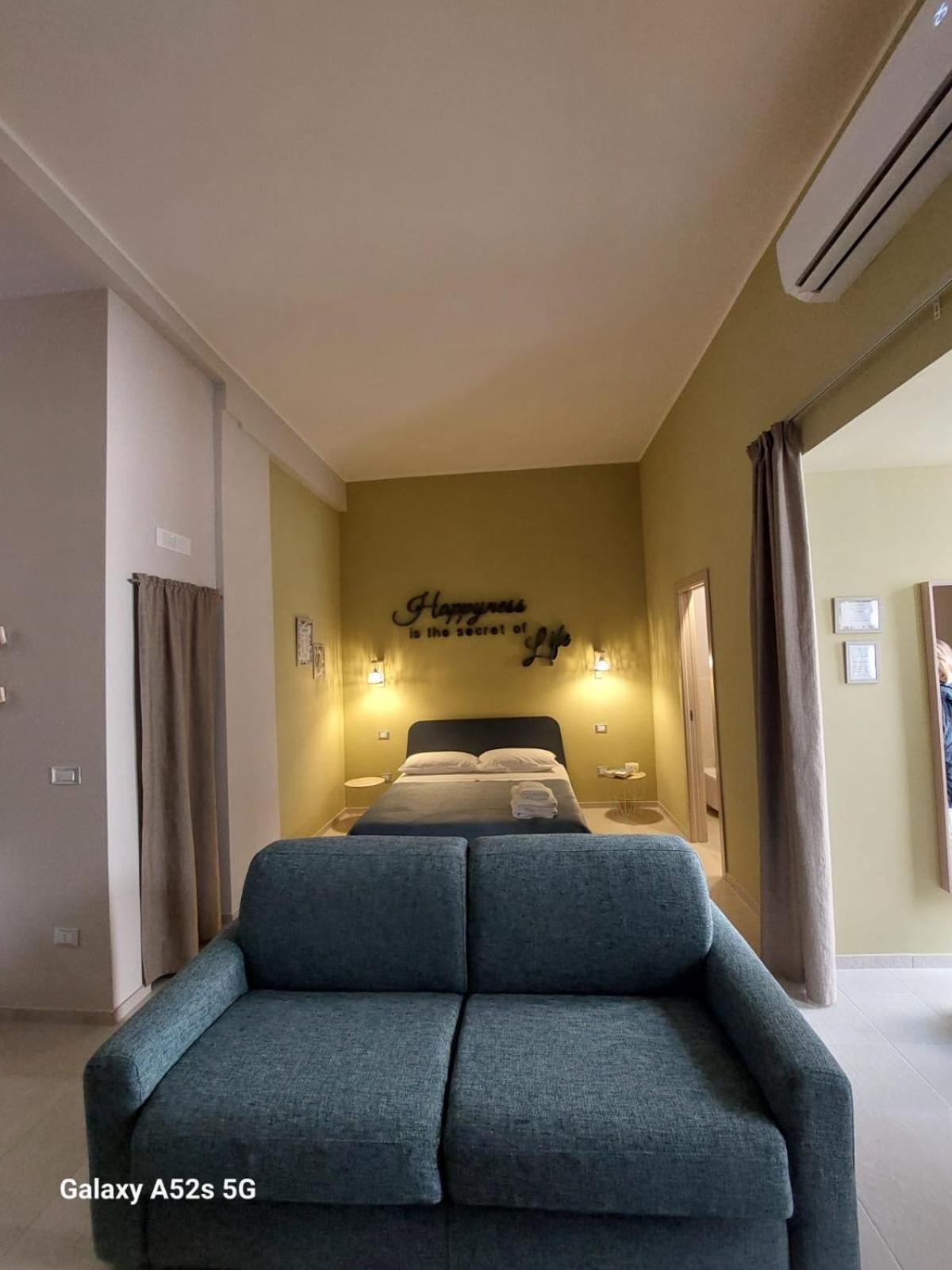 Happynesshouse_Locazione Turistica Daire Trani Dış mekan fotoğraf